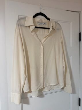 & Other Stories Ivory 100% Silk Button Front Shirt Womens - Size 10
